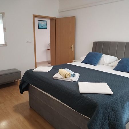 Family Friendly Apartments With A Swimming Pool Supetarska Draga - Donja, Rab - 2019 מראה חיצוני תמונה