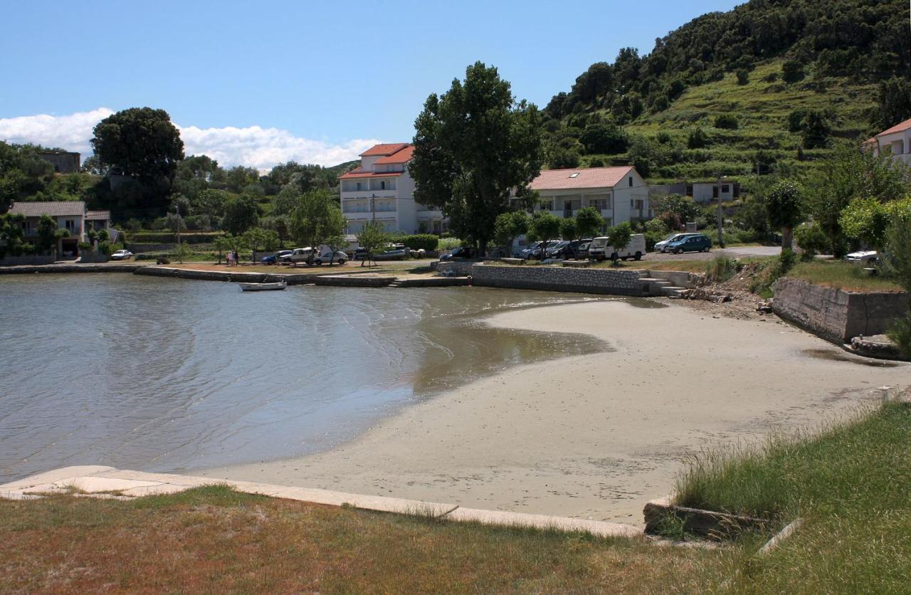 Family Friendly Apartments With A Swimming Pool Supetarska Draga - Donja, Rab - 2019 מראה חיצוני תמונה