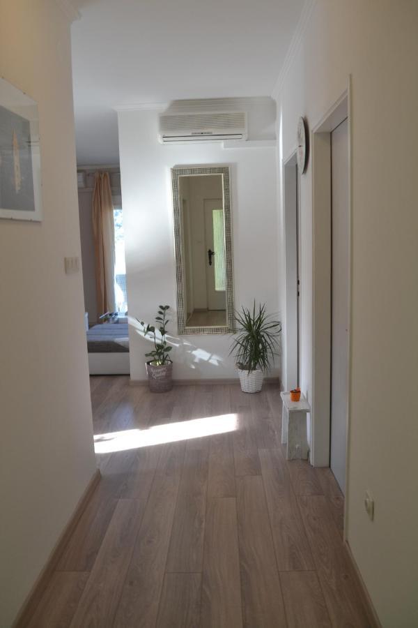 Family Friendly Apartments With A Swimming Pool Supetarska Draga - Donja, Rab - 2019 מראה חיצוני תמונה